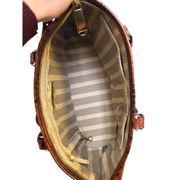 Brahmin Shoulder Purse In Bone & Brown Croc Embossed Leather - Picture 8 of 9